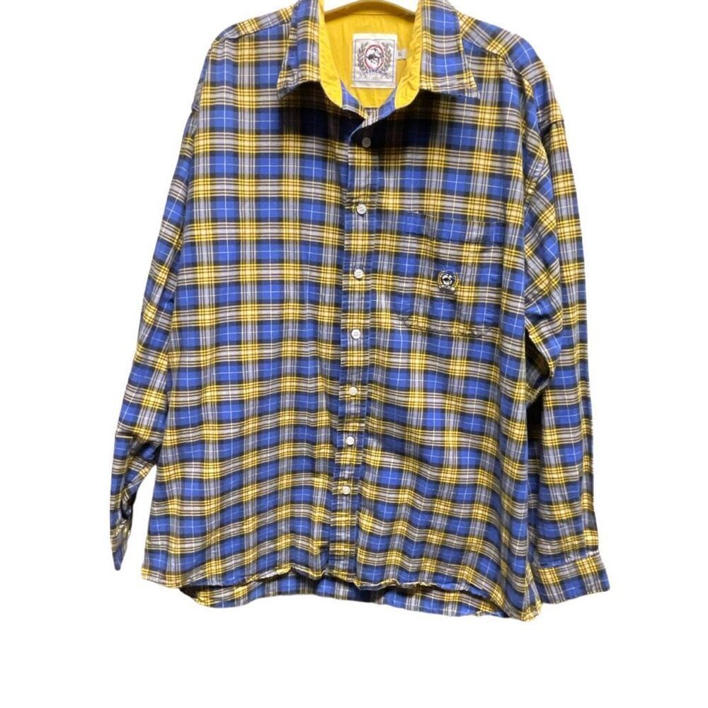 Men’s plaid Cinch size XL 100% cotton button down shirt.